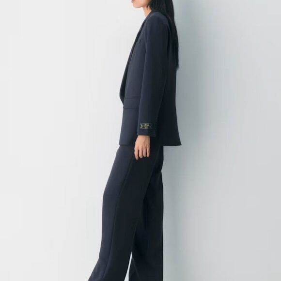 NWT Aritzia Generation Blazer Crepette Dark Night Navy - Picture 3 of 6